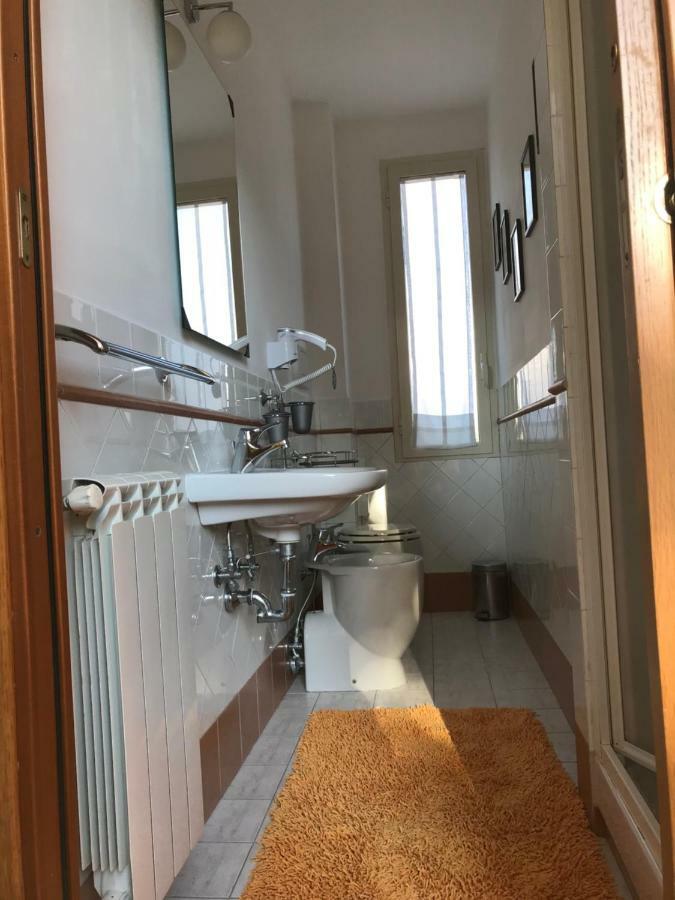 Agli Acquedotti Romani Luaran gambar