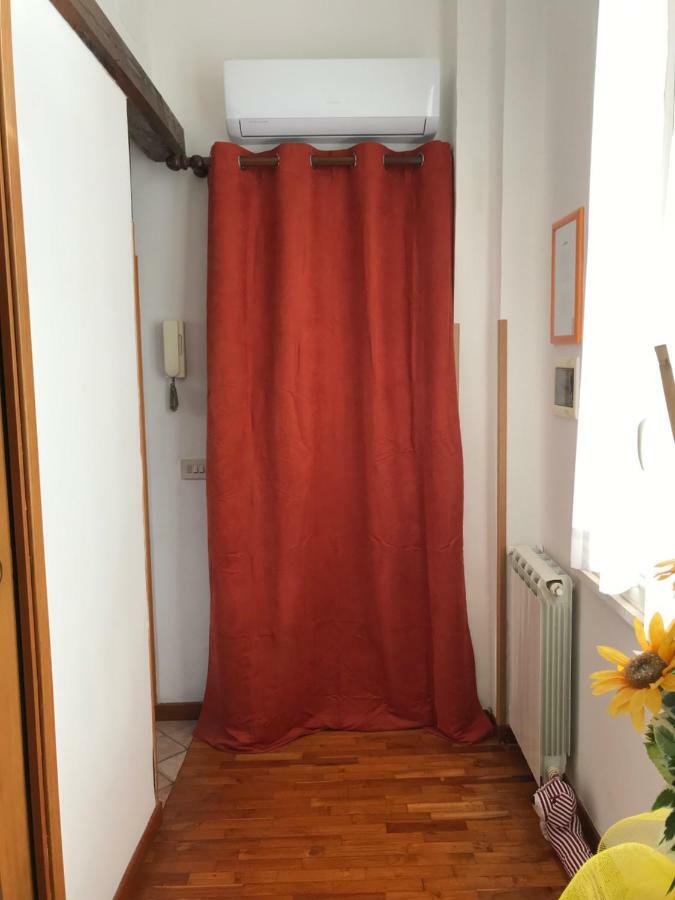 Agli Acquedotti Romani Luaran gambar